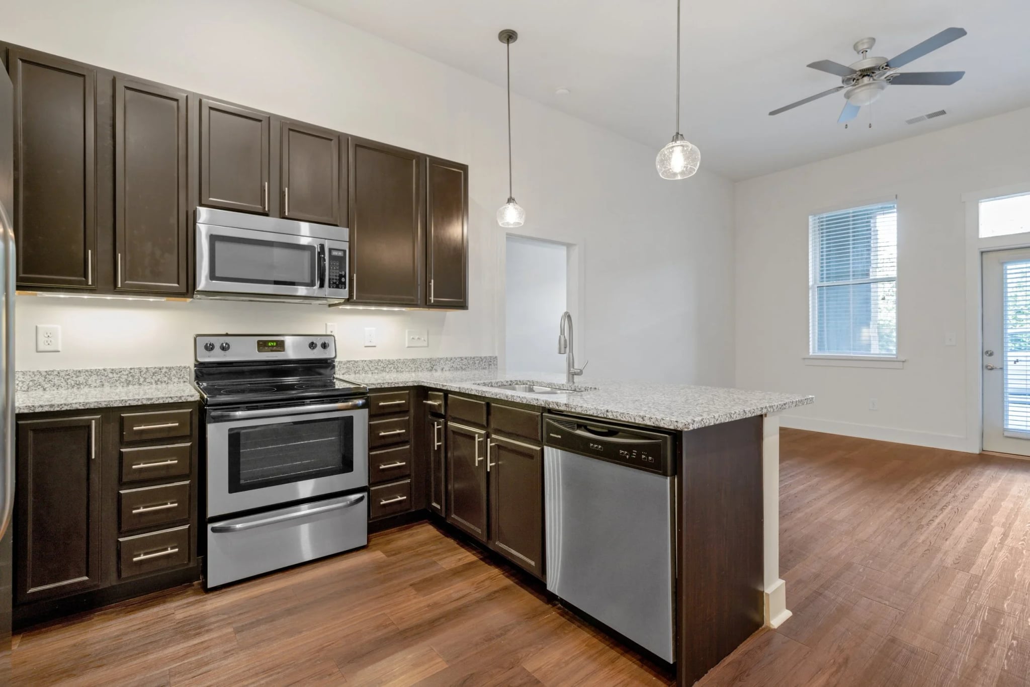 The Luxe at Indian Lake Village gallery image